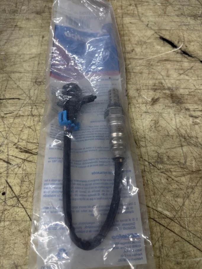 Sensor de oxigênio aquecido genuíno GM 2004-2009 Buick Pontiac Chevrolet base 19209814 - Imagem 2 de 2