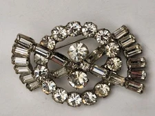 Vintage Albert Weiss Signed Brooch Pin Clear Baguette And Round Rhinestones