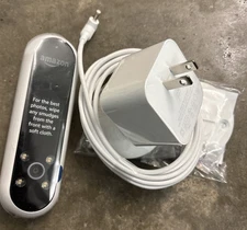 New Amazon Echo Look Smart Assistant with Alexa B0186JAEWK White DISCONTINUED