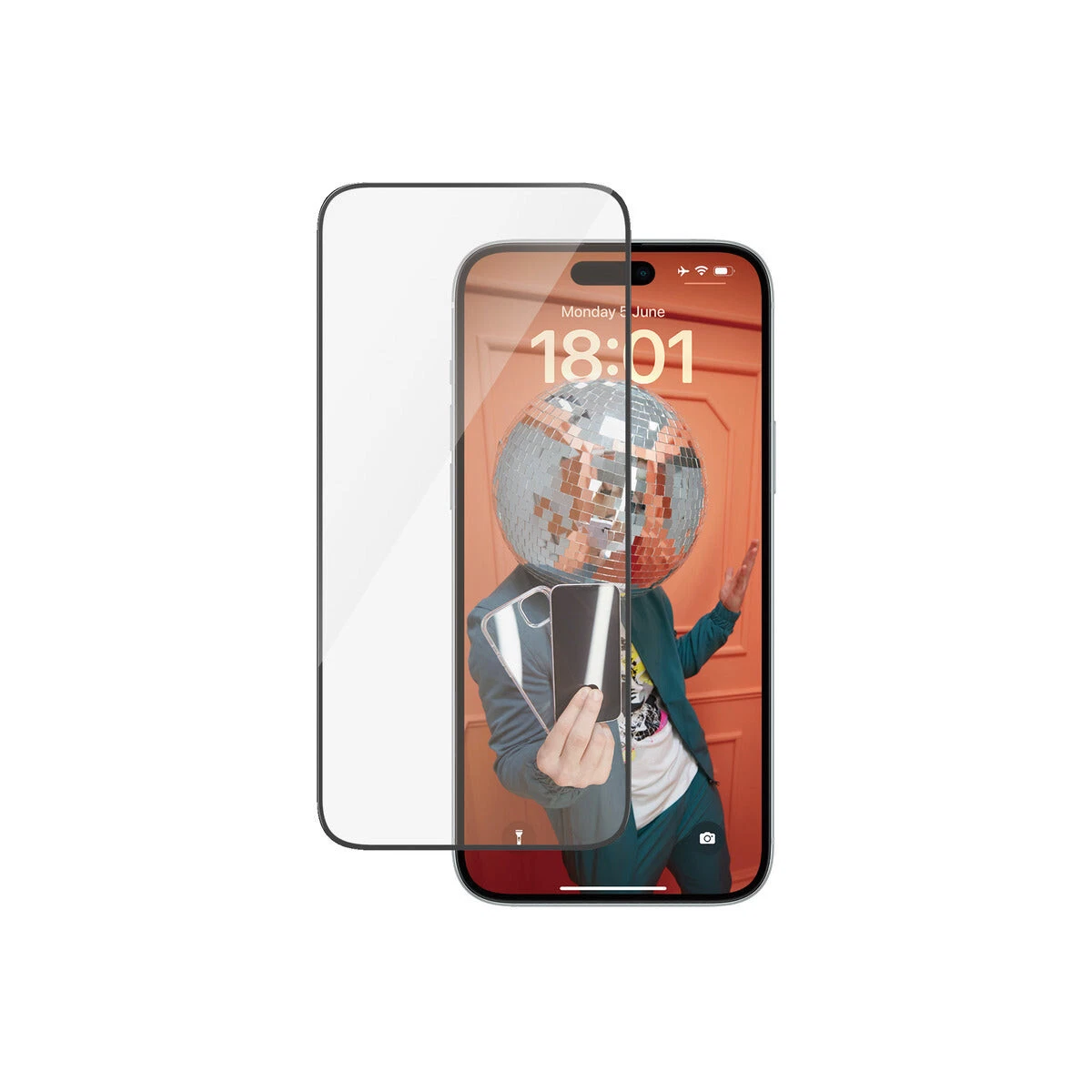 PanzerGlass Ultra Wide fit with EasyAligner for iPhone 15 Plus - Clear