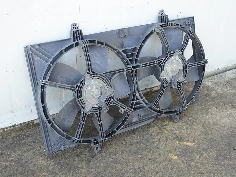 2004 - 2008 Nissan Maxima Fan Shroud Blade Cooling Electric Motor Radiator Oem Foto 3 de 4