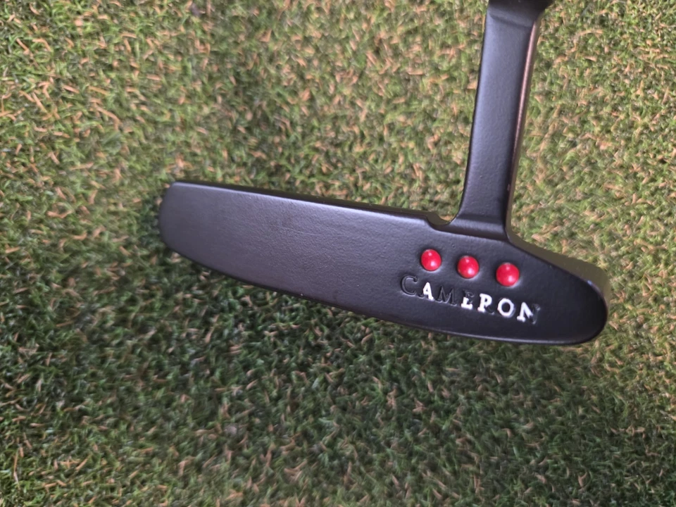 CUSTOM BLACK SCOTTY CAMERON PRO PLATINUM NEWPORT TWO PUTTER STABILITY TOUR 36" - Image 4 of 4