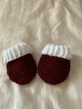 Baby Scratch Mitten Hand Knitted 0+ months Seamfree