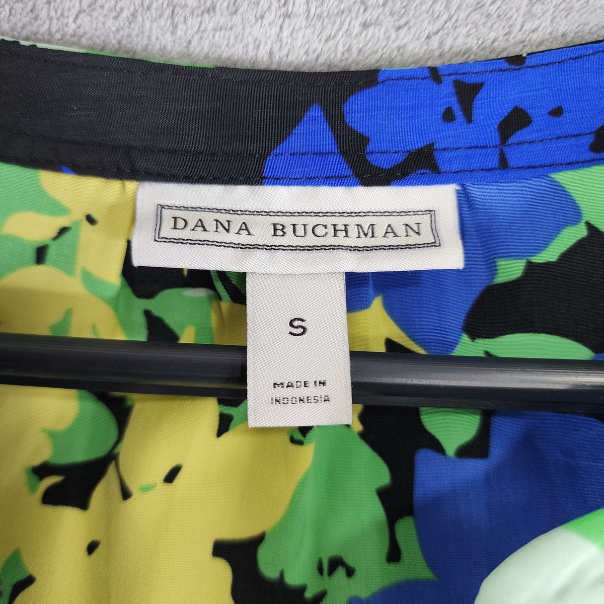 Vintage ”DANA BUCHMAN\" floral blouse 80s Dana Buchman, Red, Floral, Blouse, Short Sleeve, Red