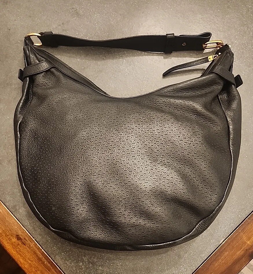 Vintage SALVATORE FERRAGAMO Black Leather Hobo Shoulder Bag Vintage SALVATORE FERRAGAMO Black Leather Hobo Shoulder Bag