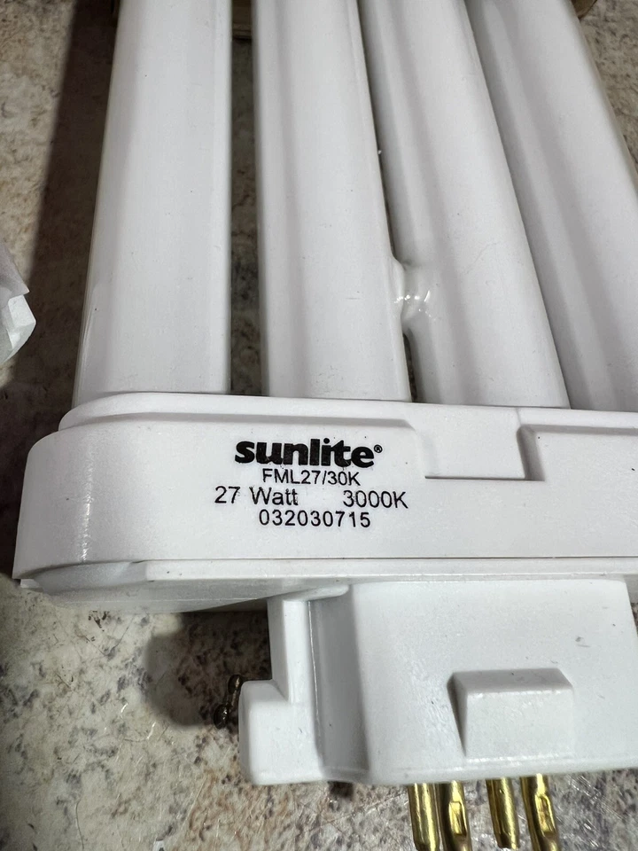 SUNLITE FML 27W 3000K Warm White Quad Tube GX10Q-4 4Pin Base Fluorescent Bulb - Image 4 of 4