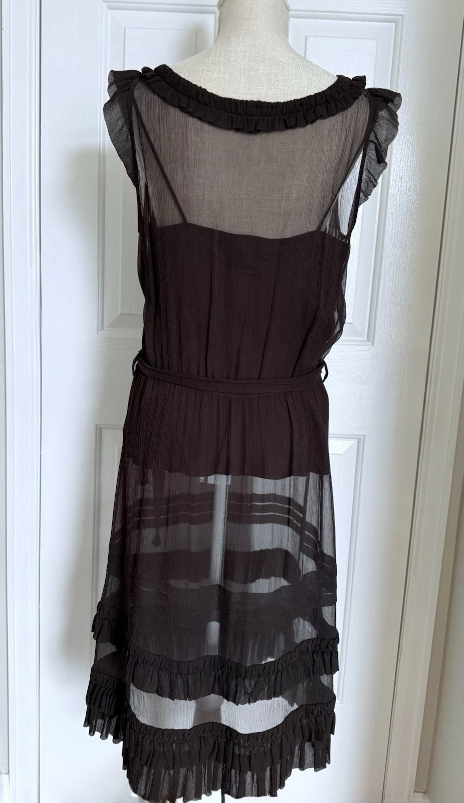 Abito Moschino economico e chic in seta con volant marrone trasparente a strati Italia tg 10 44