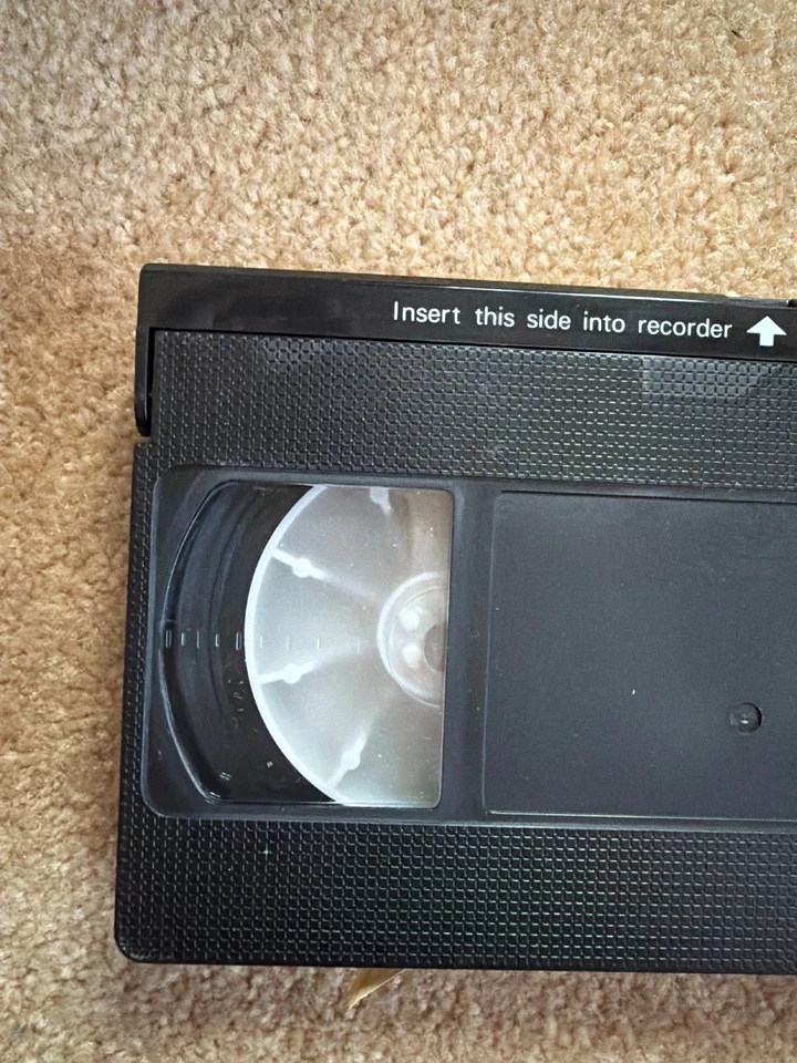 THE STOLEN JOOLS/ Knife of the party/double honeymoon 3 shorts LaurelHardy Shemp - Image 4 of 4