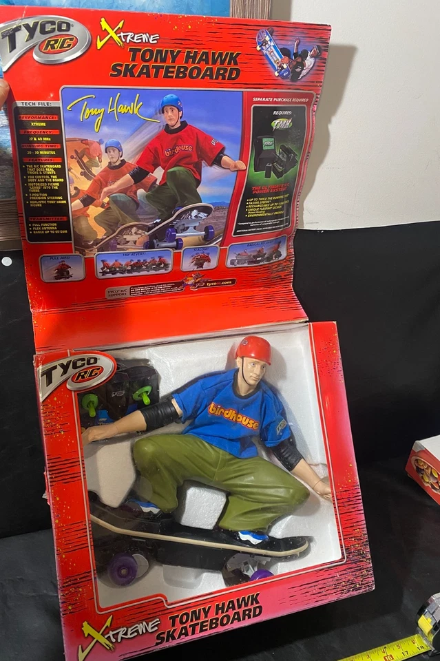 Tyco RC Tony Hawk mit Controller - gebraucht - OHNE LADEGERÄT ODER AKKUS! - Bild 3 von 4