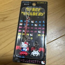 Hello Kitty x Space Invaders 8bit Mascot Charm Rare Retro Gaming LE