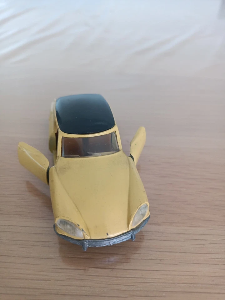 POLITOYS EXPORT 545 CITROEN DS 21 GIALLO QUASI COME NUOVO - Immagine 4 di 4