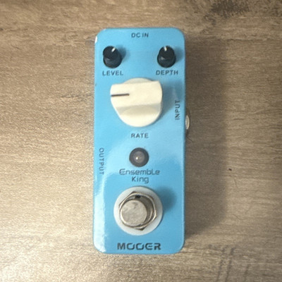 MOOER Ensemble King Analog Chorus Effects Pedal for Electric Guitar