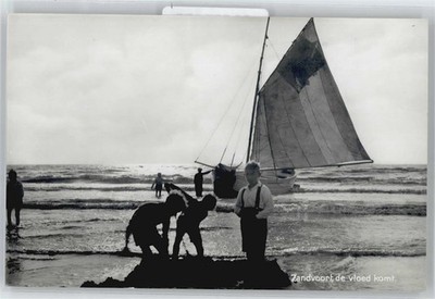 50527378 - Zandvoort Beach Life Postcard North Holland / North Holland