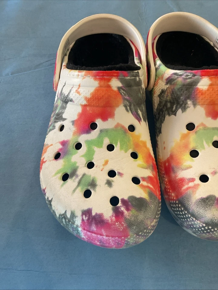 Crocs Mujer Talla M6 W8 | Corbata Teñida Rosa y Naranja Forrada Foto 3 de 4