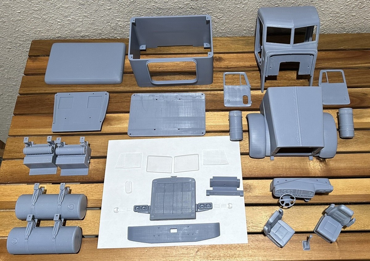 Griglia Cromata In Alluminio Per Camion Tamiya 1/14 - Peterbilt King Hauler