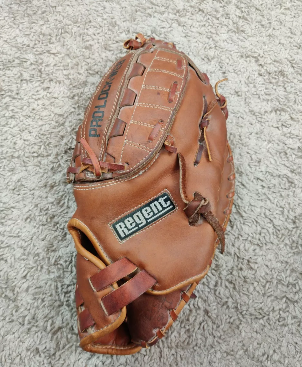 Vintage Regent 00158 The Big Man Baseball Glove Mitt RH Throw Top