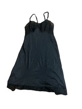 Vtg Vanity Fair Women's Size 32 S Full Slip Black Lace Trim Nylon Tricot