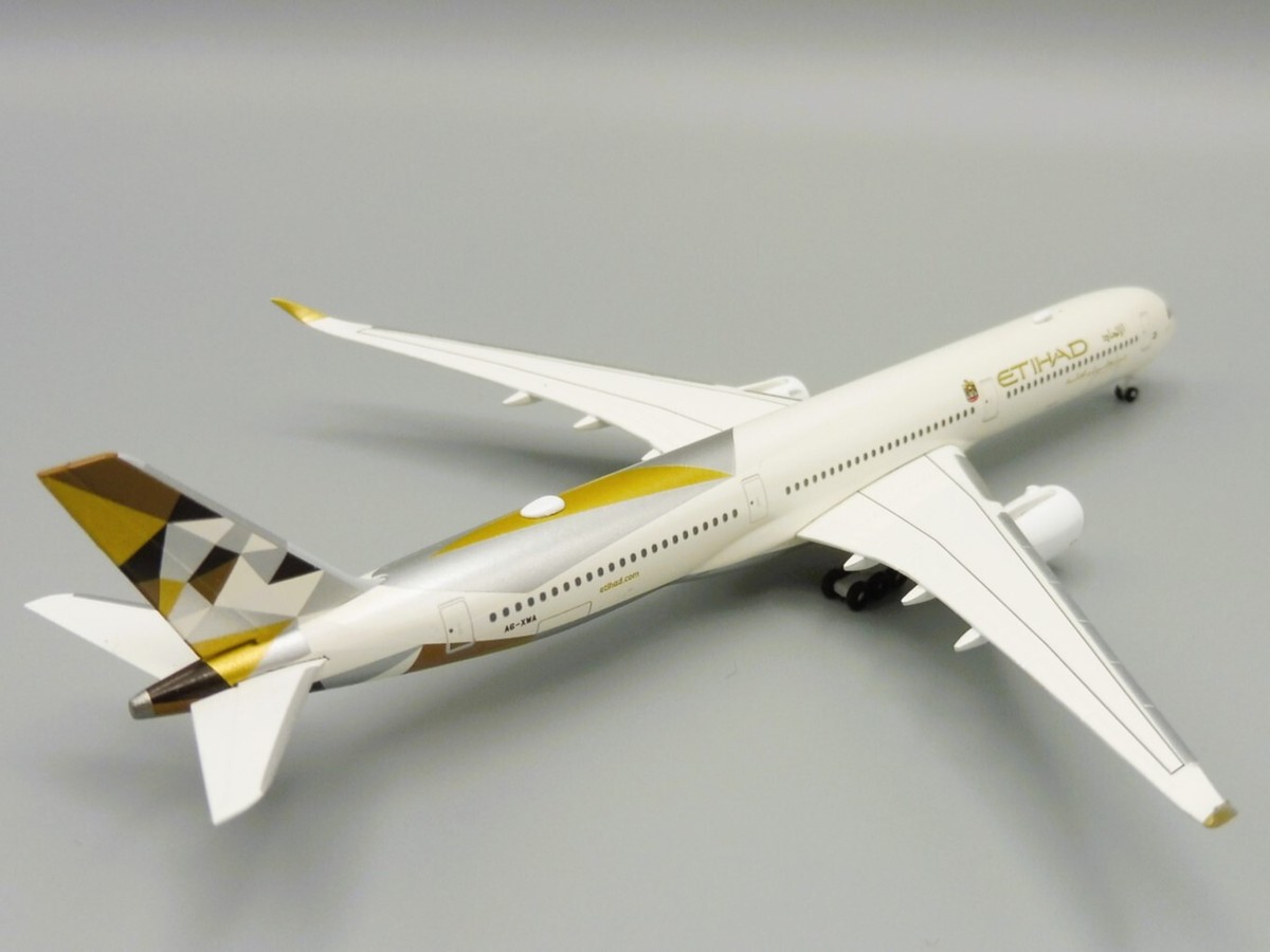 Etihad Airways Airbus A350-1000 1/500 Herpa 536639 A350 XWB Etihad Airways Airbus A350-1000 1/500 Herpa 536639 A350 XWB