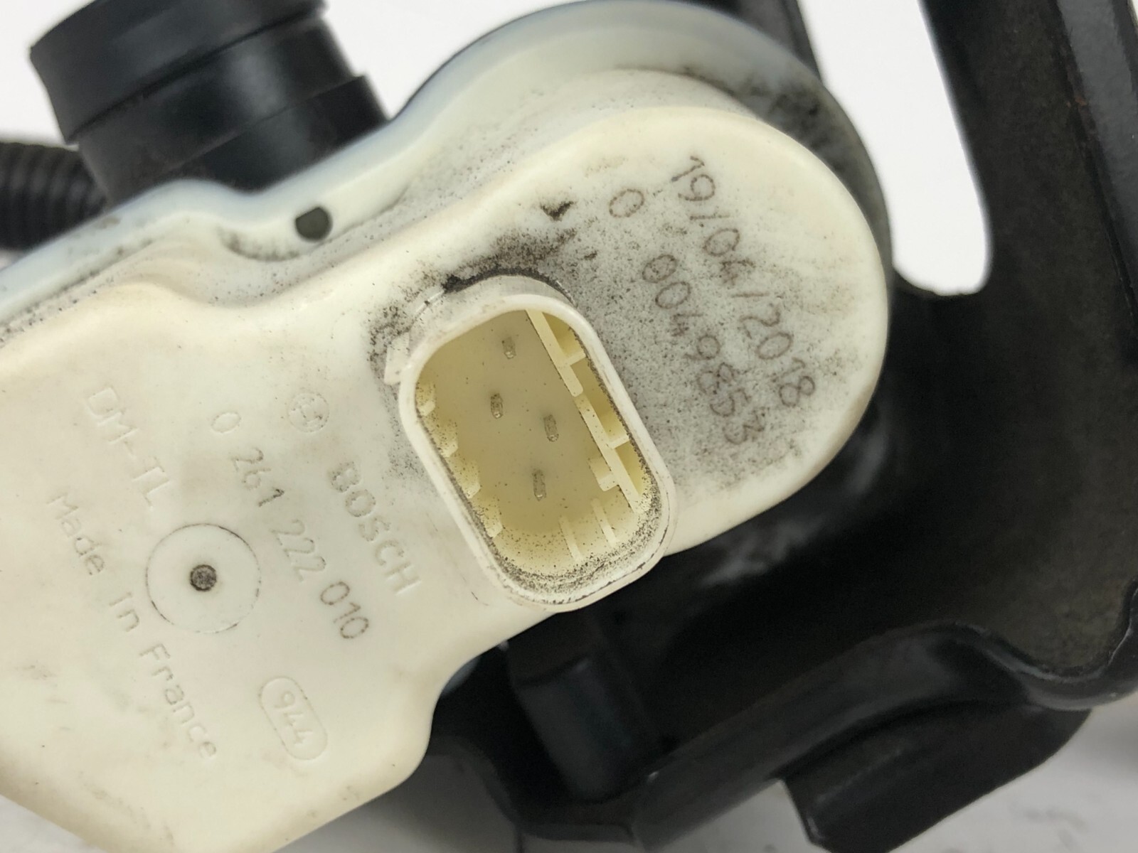 Maserati Levante Fuel Emission Leak Detection Pump Hose 06700332920 eBay