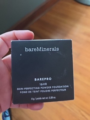 bareMinerals BAREPRO 16HR SKIN PERFECTING POWDER FOUNDATION DEEP 60 COOL