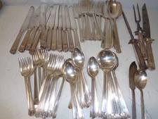 Vintage  Holmes & Edwards 1923 Century Silverplate Flatware 64 Pieces