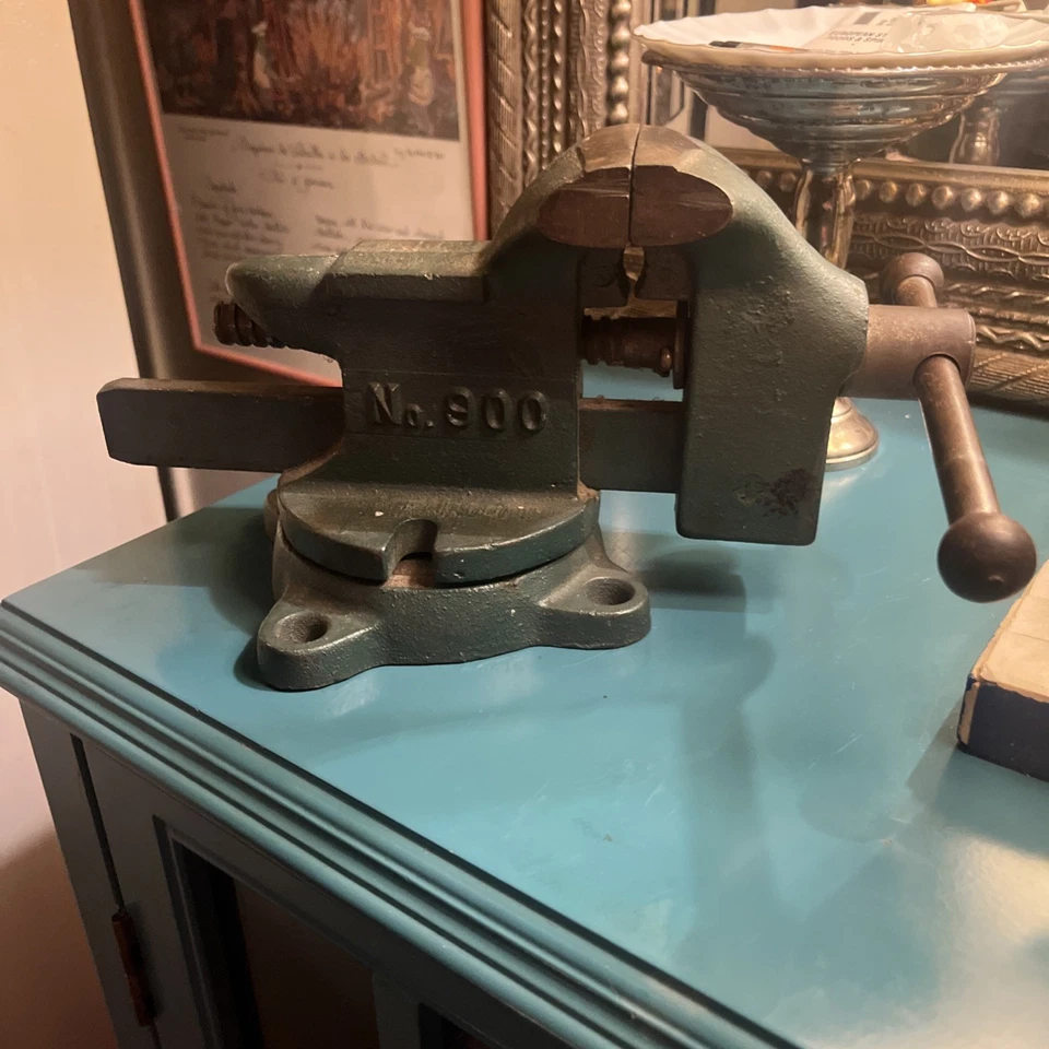 Vintage Littco No 900 3» поворотный основание скамейки тиски чугун Littlestown Pa. новый - Изображение 2 из 2