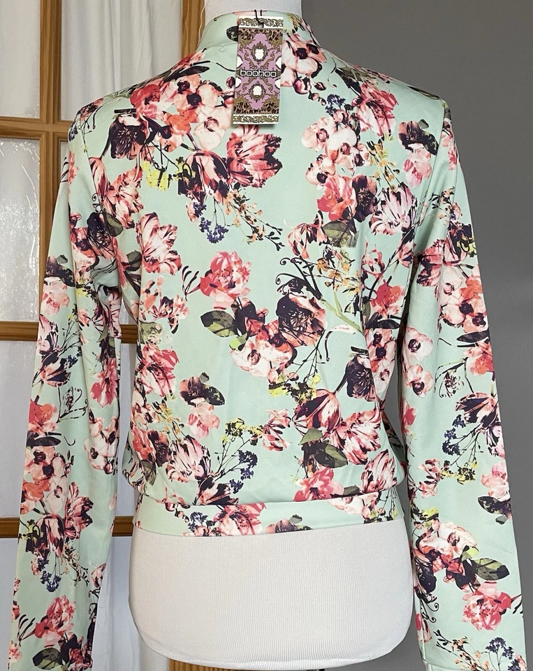 Chaqueta corta floral Boohoo para mujer talla M rosa cremallera completa moderna Cottagecore hecha en Reino Unido Foto 4 de 4