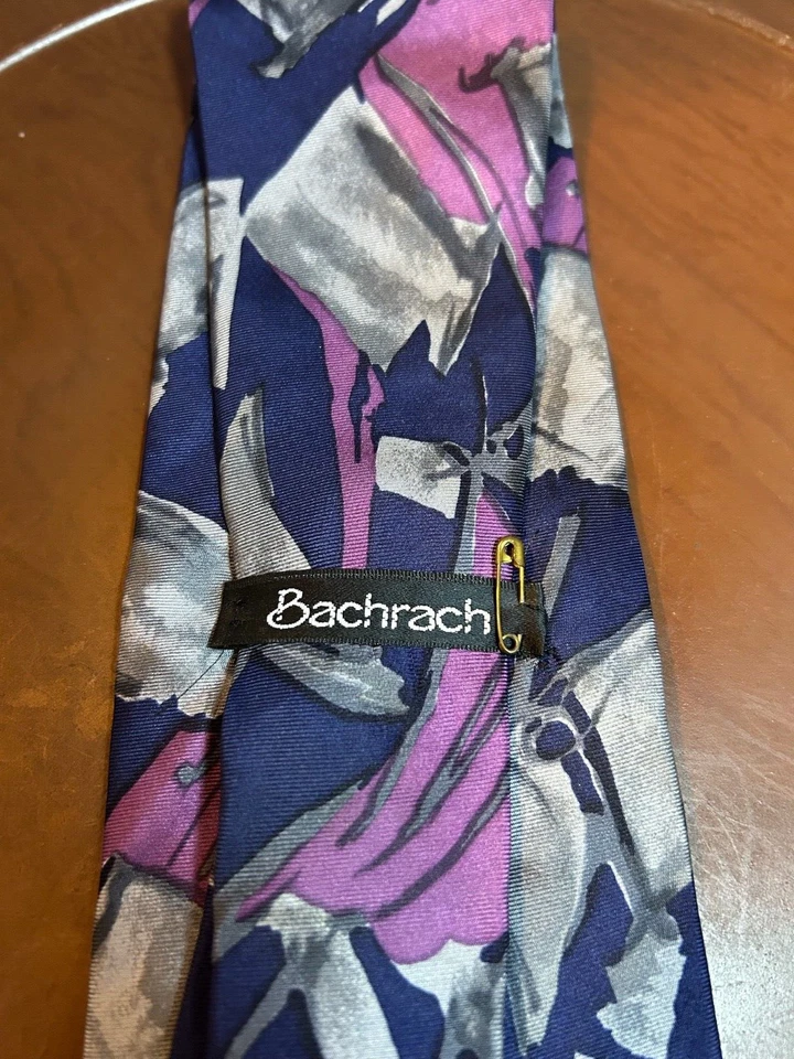 Gravata masculina Bachrach azul roxa 100% seda geométrica artística EUA - Imagem 3 de 4
