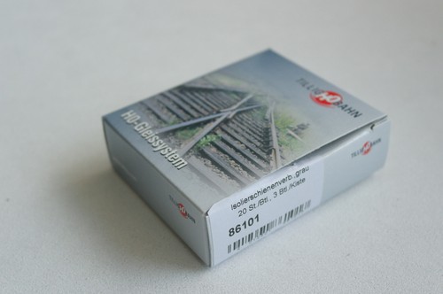 Insulating Rail Joiners Grey (Bag of 20) TT Gauge Tillig 86101 - Photo 2 sur 2