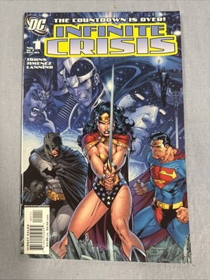 DC Comics  INFINITE CRISIS #1 of 7 (2005) JIm Lee Cover