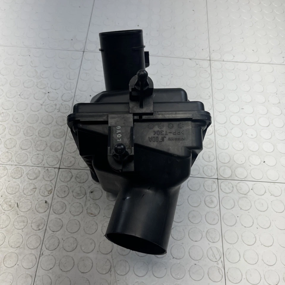Nissan 370Z 2009-2020 filtro admisión aire caja limpiador con carcasa OEM Foto 4 de 4