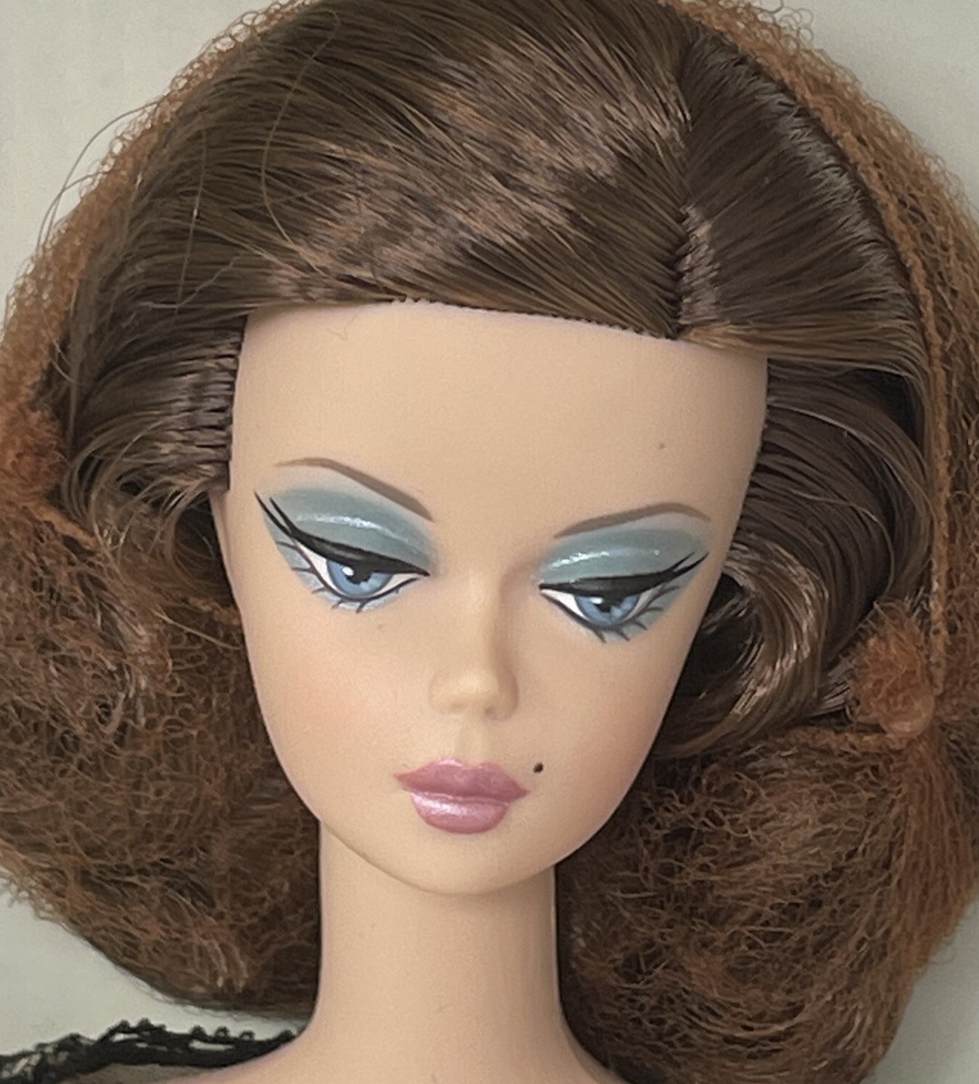 Barbie A Trace of Lace Blonde 500体限定美品 A Trace of Lace Doll Silkstone Barbie Blonde Platinum Label