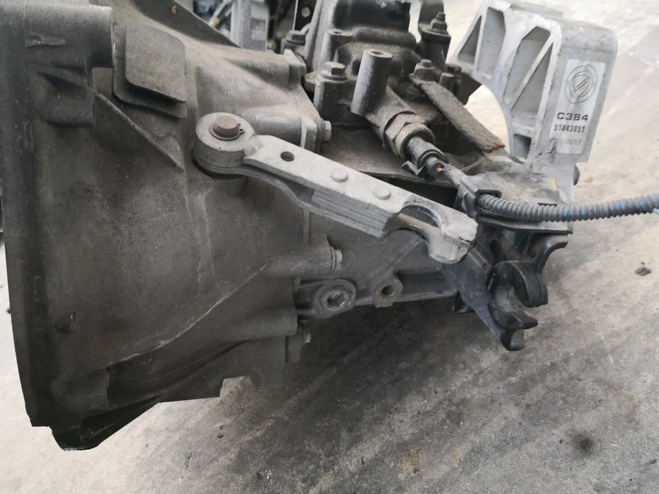 CAMBIO MANUALE 5 MARCE FIAT PANDA 500 Grande Punto 1.2 BENZINA Fiat Punto  - Image 3 of 3