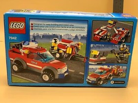 Lego City 7942 OFF ROAD FIRE RESCUE Set of 130 Building Block Pieces