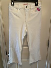 Fresh Produce Medium Freshfit Crop Capri White NWT 62 Stretch Cropped New