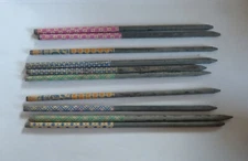 10 Griffel aus Schiefer,    gespitzt,  unbenutzt,   sehr alt   ,  ca. 17 + 18 cm
