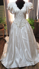 VTG 1990s Mon Cheri Ivory Beige Wedding Dress Beaded Lace Bridal Gown Train READ