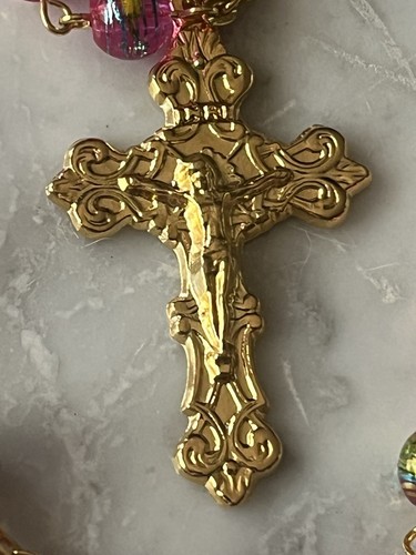 Handmade Our Lady Of The Snows Pink/Gold Metallic Glass Catholic Rosary - Picture 3 of 5