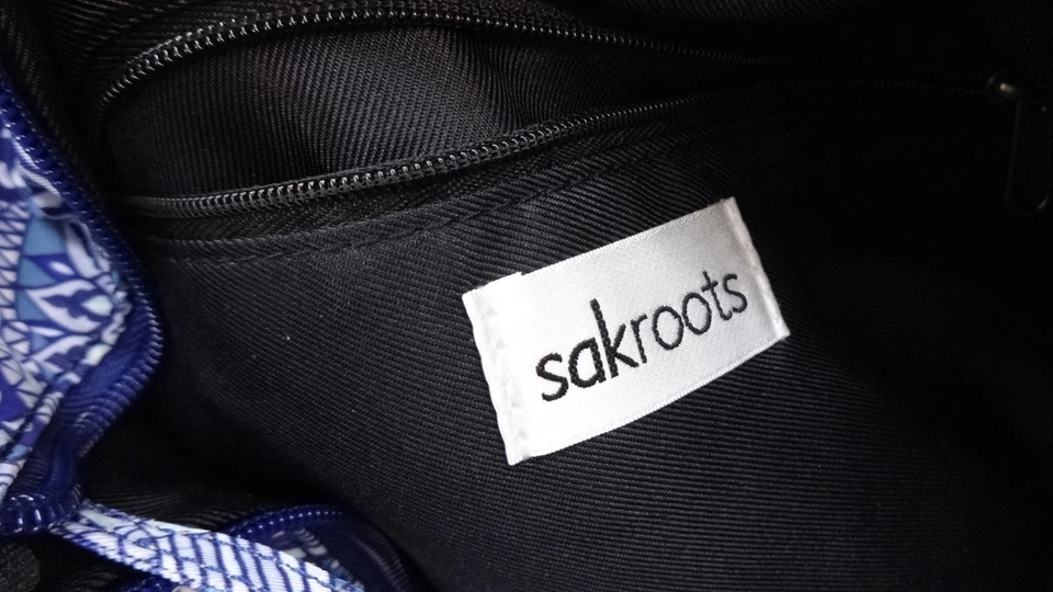 Sakroots Hobo сумка через плечо сумочка переработанный Eco-Twill большой синий цветочный - Изображение 2 из 4