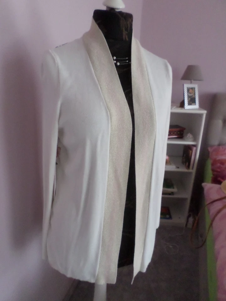 tolle auffallende aktuelle Strickjacke mit Bluseneinsatz ALBA MODA 40/L - NEU - Bild 2 von 4