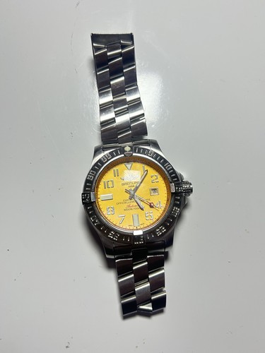 Breitling Avenger Seawolf Titanium Bracelet 44mm  E17370 Yello...