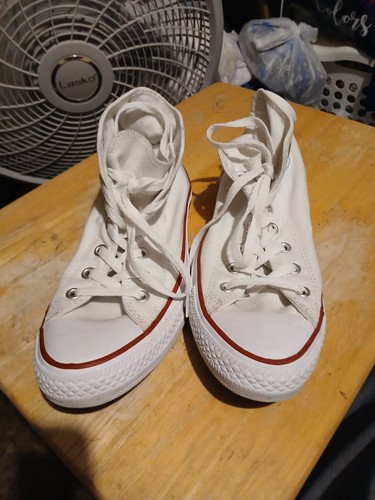 Converse All Star Chuck Taylor Canvas Shoes Mid Top Mens 6 Womens 8