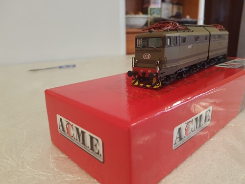 A.C.M.E. 60120 SCALA H0 1/87 LOCO ELETTRICA FS E645-054 CASTANO ISABELLA EP. IV - Imagen 7 de 9