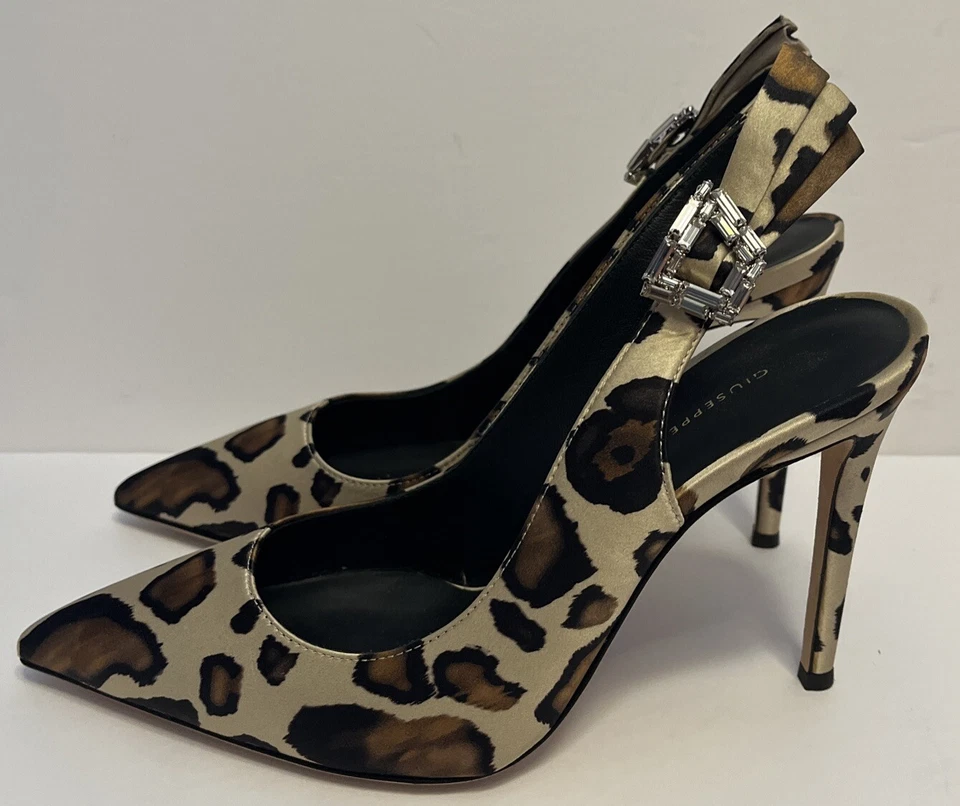 Cristais de salto Giuseppe Zanotti Samia estampa animal seda estilingue NOVO $895 tamanho 37 - Imagem 3 de 4