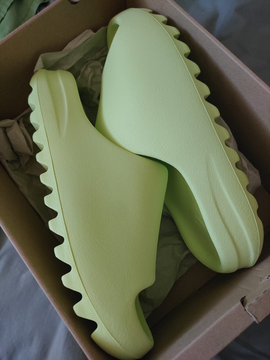 Size 10 - Adidas Yeezy Slide Glow Green (2022 Restock Size 10 - Adidas Yeezy Slide Glow Green (2022 Restock