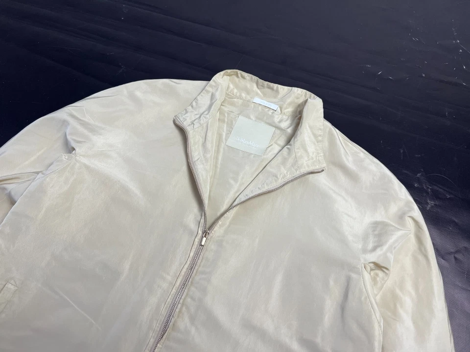 Women’s Ladies 'S Max Mara Creamy White Full Zip Silk Jacket - USA 10 UK 12 - Image 3 of 4