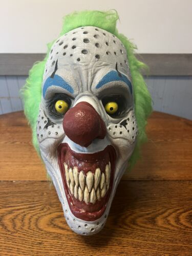 CellisPlays  on X: PRIME GAMING EVIL CLOWN MASK! CODE: 842HX7KR78HN    / X