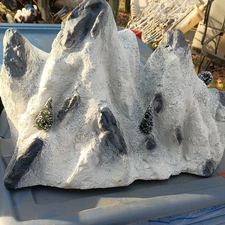 LEMAX Village Landscape Ski Mountain Backdrop With Trees 9837246 1999 USED