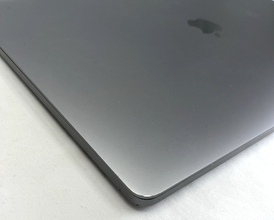 Apple MacBook Pro 16