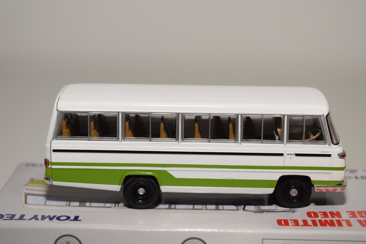 希少品】TOMICAヨーロッパ輸出仕様 NISSAN CEMENT MIXER Tomica